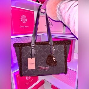 SOLD THANK YOU SO MUCH!🎀Juicy Couture brown chocolate fluffy Tote
